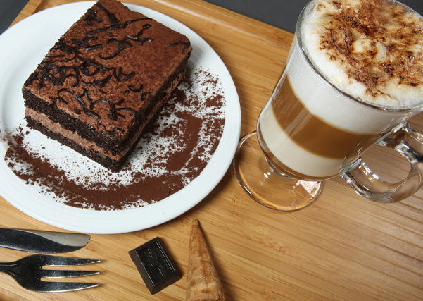 نوشیدنی سرد وگرم برپایه قهوه